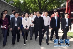温家宝对青年提五点希望：靠独立思考了解真相